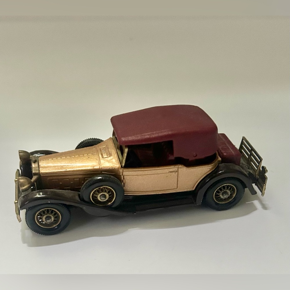Matchbox Models of Yesteryear 1930 Packard Victoria (1969) Y-15 Made in England